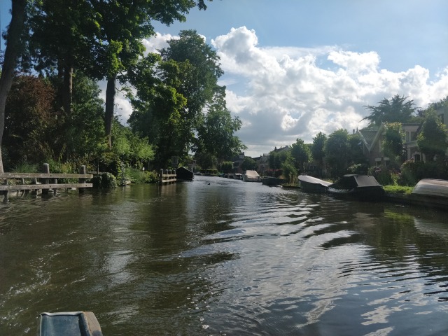 Going into the town of Abcoude my parents' little boat IMG_20250711_174427